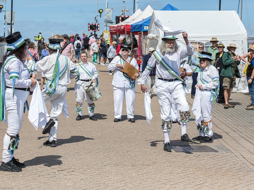 សារៈសំខាន់នៃព្រឹត្តិការណ៍សហគមន៍